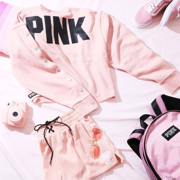 PINK Victoria's Secret Pants - 🖤VS PINK High Waist Short🖤